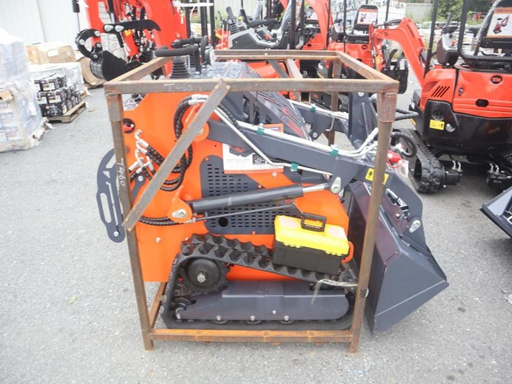 tpm-t460-pro-stand-on-skid-steer-loader-image-8