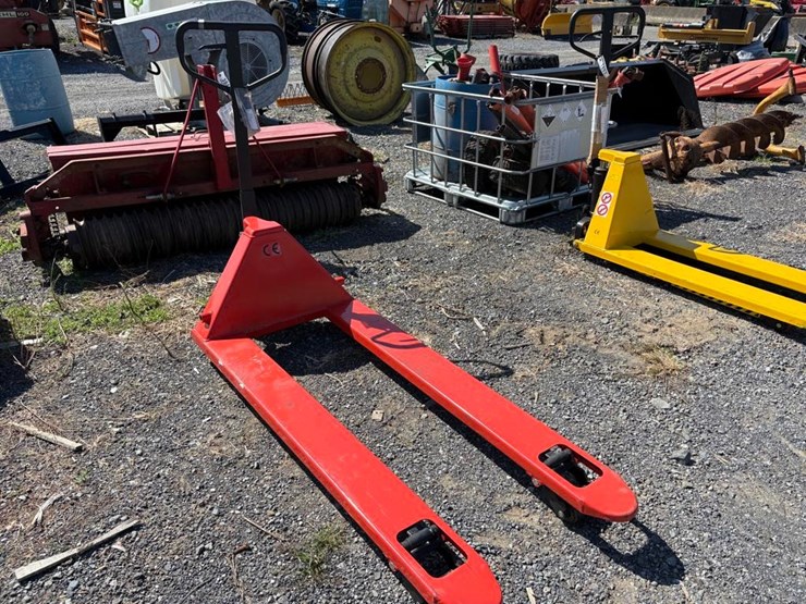 5ft-pallet-truck-image-1