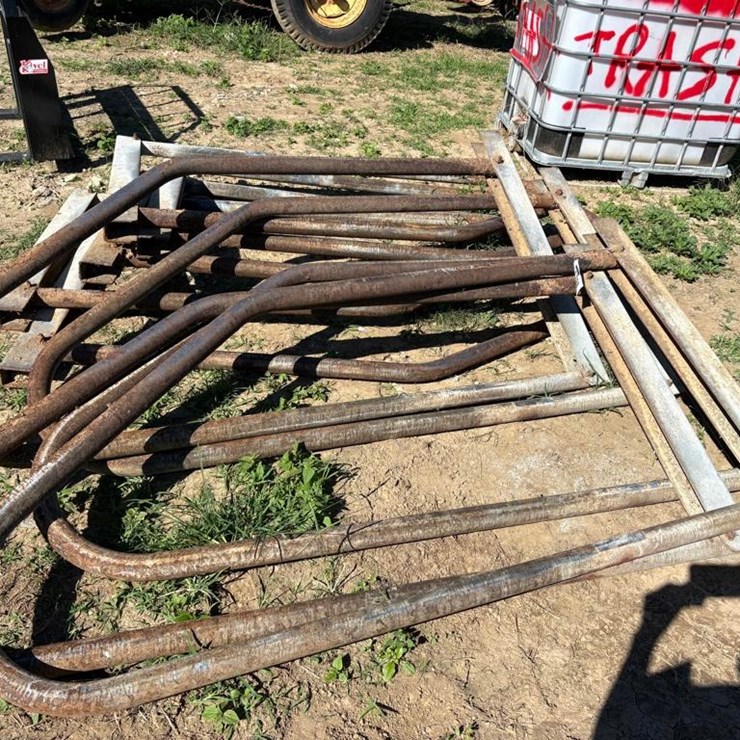 Free Stalls