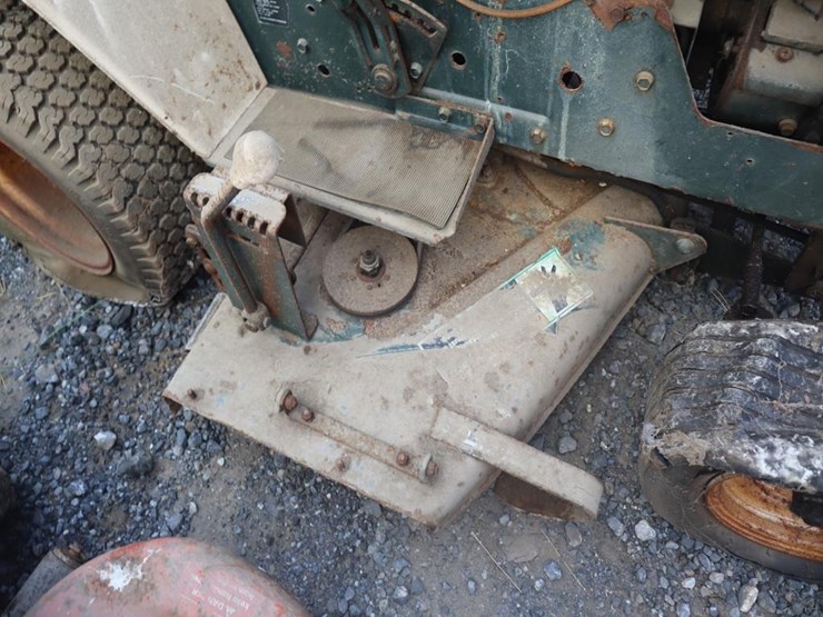 bolens-1400-lawn-mower-image-14