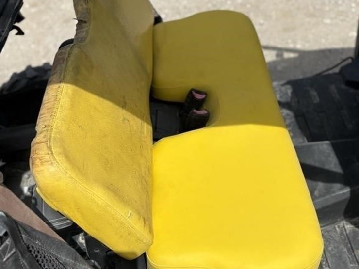 2020-john-deere-2020-image-9