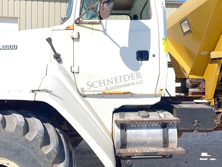 1996-ford-ln8000-image-59