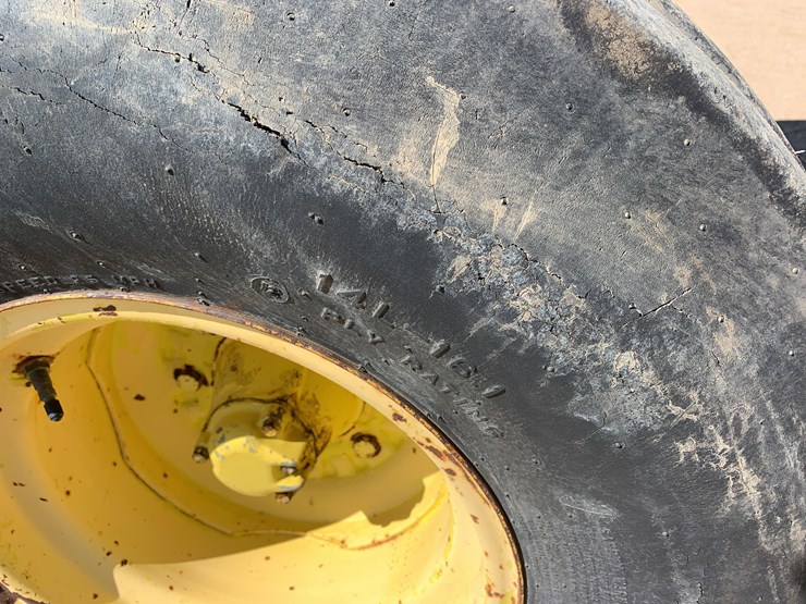 john-deere-4630-image-11
