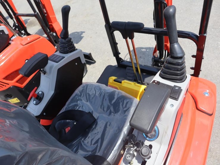tpm-18hh-mini-excavator-image-8