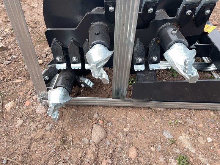 #5137-•-2026-jct-skid-steer-hydraulic-auger-drive-and-(3)-bits-image-10