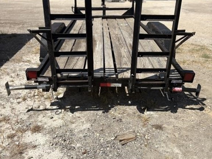 l2---16'-gooseneck-trailer-image-10
