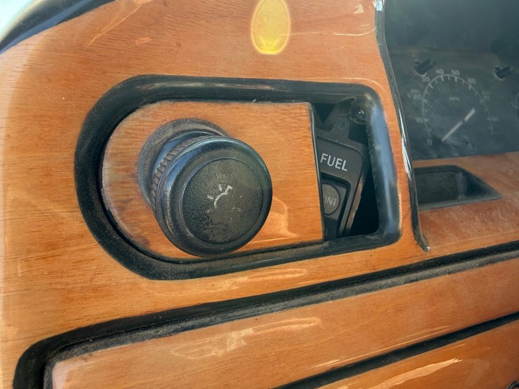 1996-ford-f350-image-71