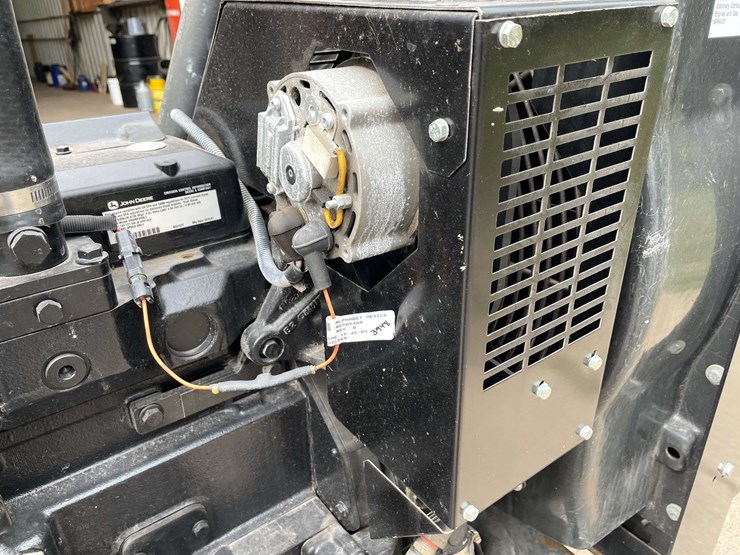 2010-john-deere-6-image-36