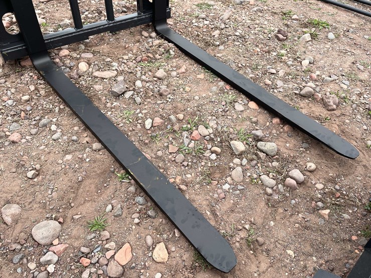 #5203-•-2026-jct-pallet-fork-frame-and-forks-image-6