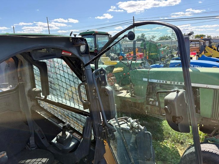 deere-328d-image-13