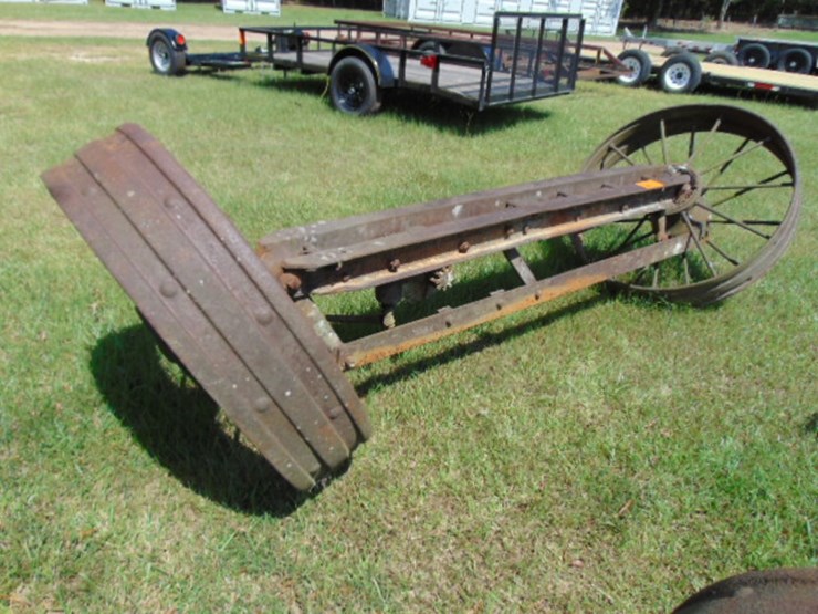 front-steer-axle-w/-42"-wheels-image-1