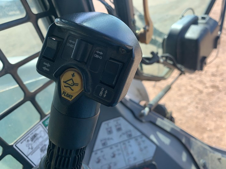 bobcat-s650-image-23