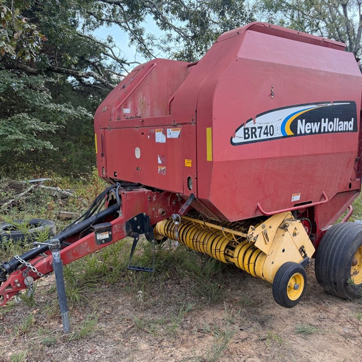 NEW HOLLAND BR740A
