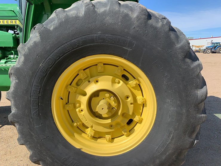 john-deere-4630-image-15