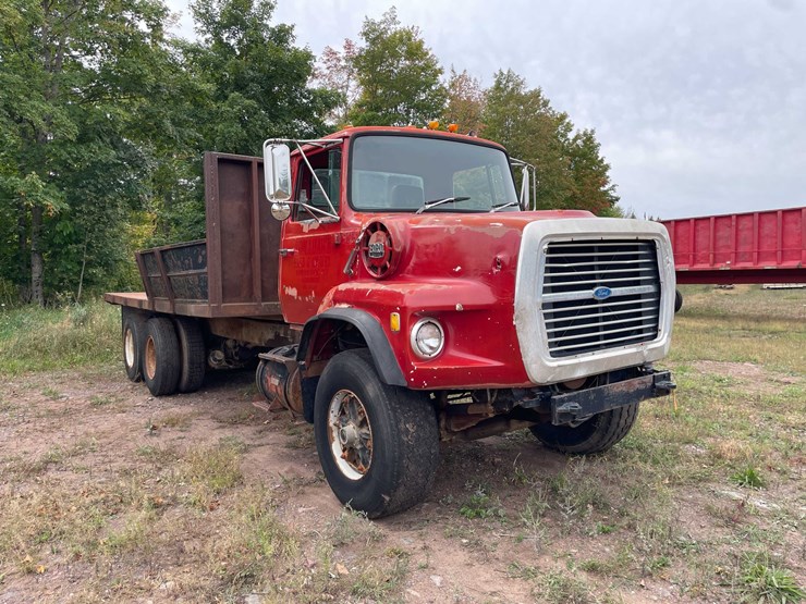 #5049-•-1980-ford-t/a-flatbed-dump-truck-(has-mi-title)-image-3
