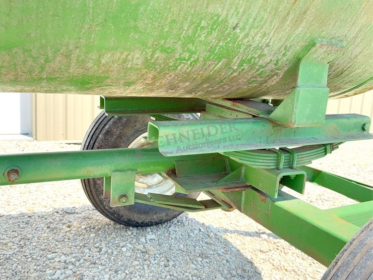 1,000-gallon-anhydrous-wagon-image-15