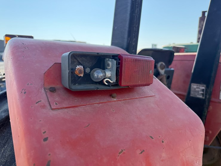 massey-ferguson-231-image-16
