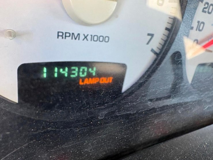 2003-dodge-ram-2500-image-19