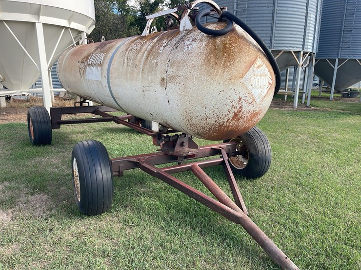 1,000-gal-nh3-tank-image-3