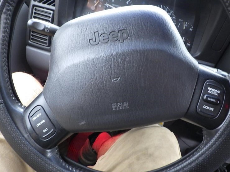 1998-jeep-cherokee-image-28