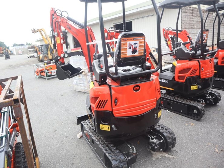 tpm-20k-mini-excavator-image-5