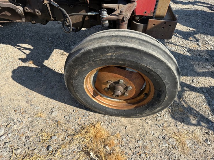 massey-ferguson-231-image-42