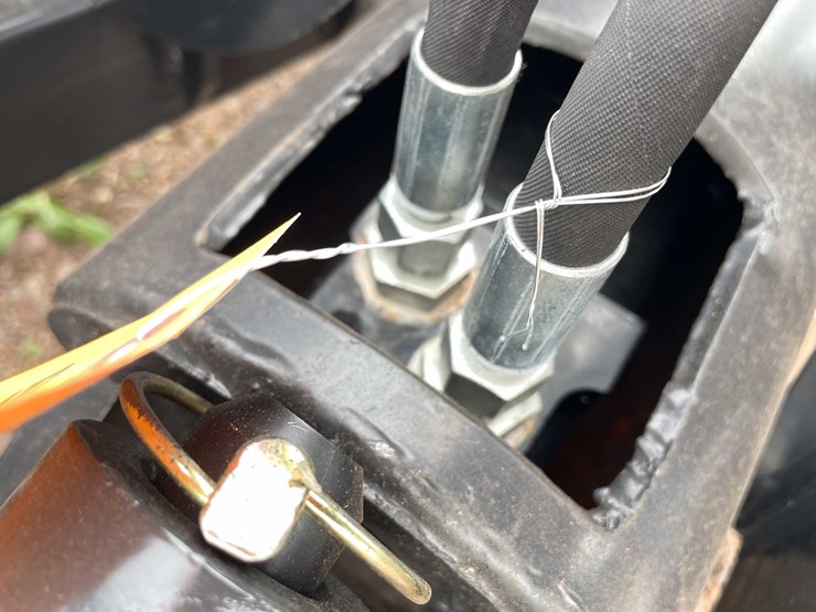 #5141-•-2026-jct-skid-steer-hydraulic-auger-drive-and-(3)-bits-image-9