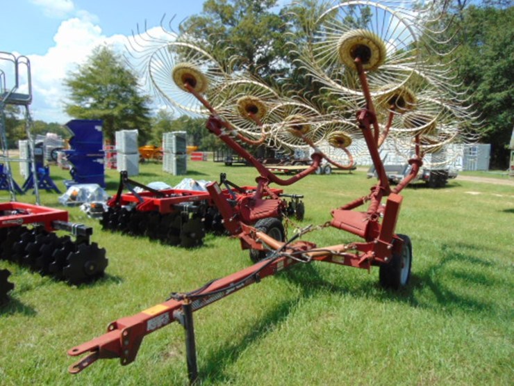 sitrex-8-wheel-v-rake-image-1