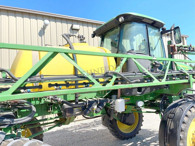 2010-john-deere-4630-image-11
