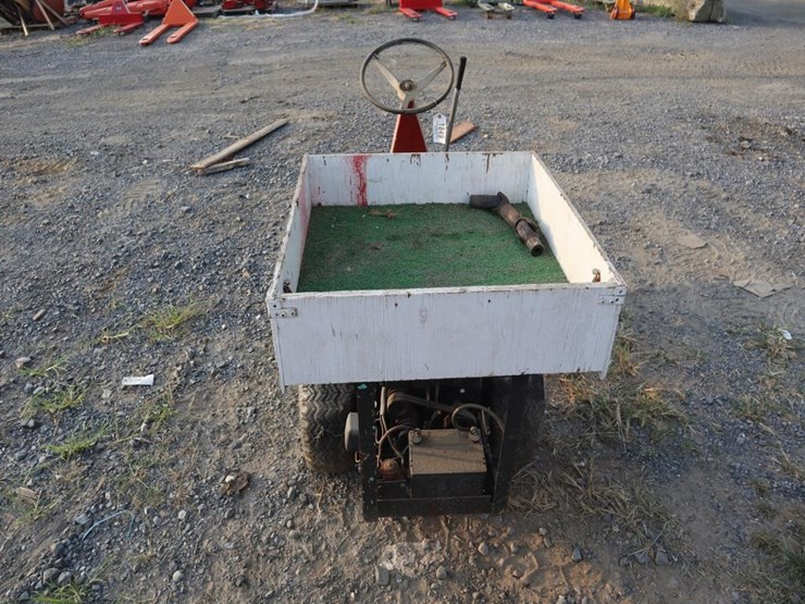 international-ek10-riding-tractor-image-7