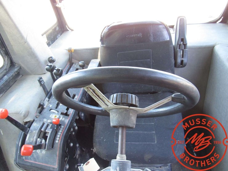 1991-john-deere-4755-image-23