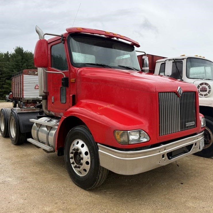 2000 INTERNATIONAL 9200