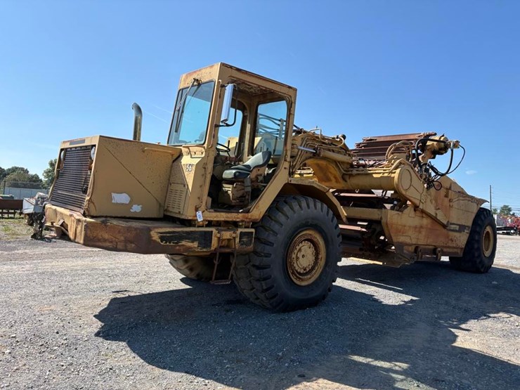 caterpillar-615-image-3