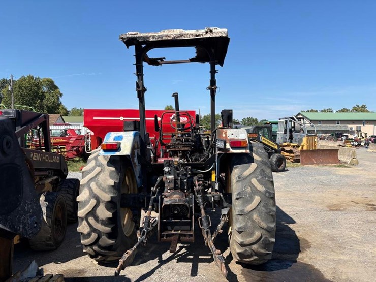 new-holland-tl100-image-10