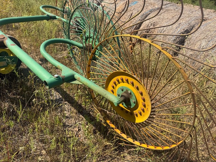john-deere-702-image-16