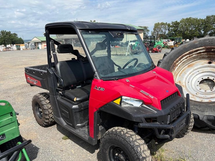 2015-polaris-ranger-image-2