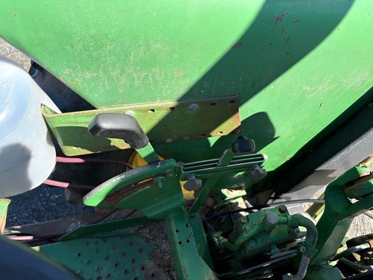 john-deere-2555-image-17