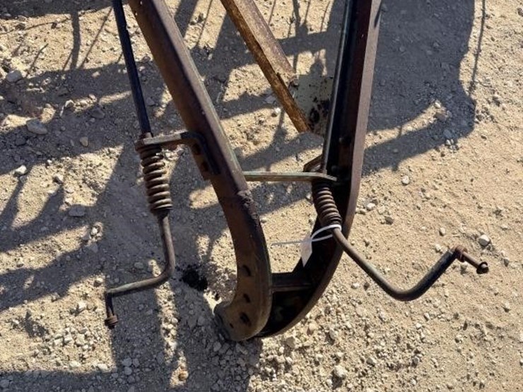 john-deere-670-image-11