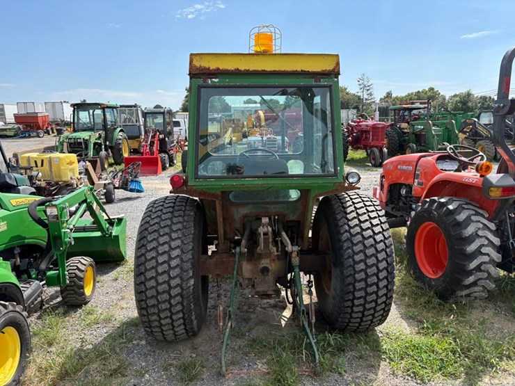 john-deere-1050-image-14
