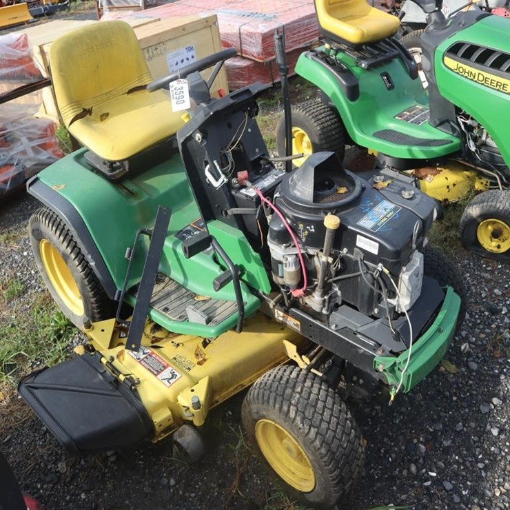 JOHN DEERE GT275
