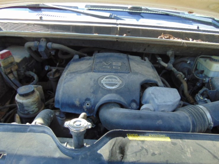 2014-nissan-titan-image-7