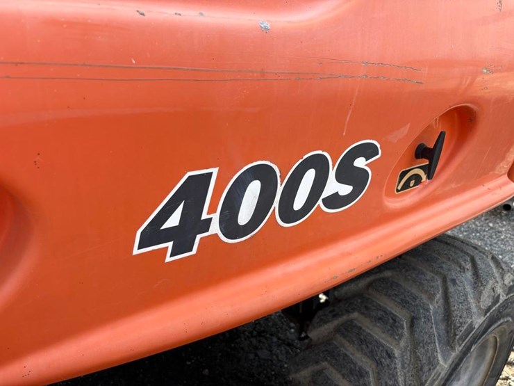 2002-jlg-400s-image-7