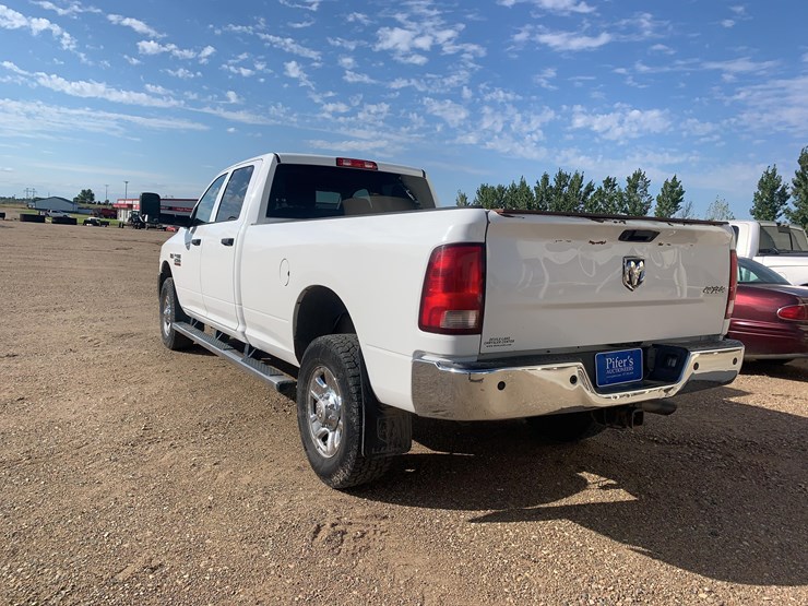2017-dodge-2500-image-7