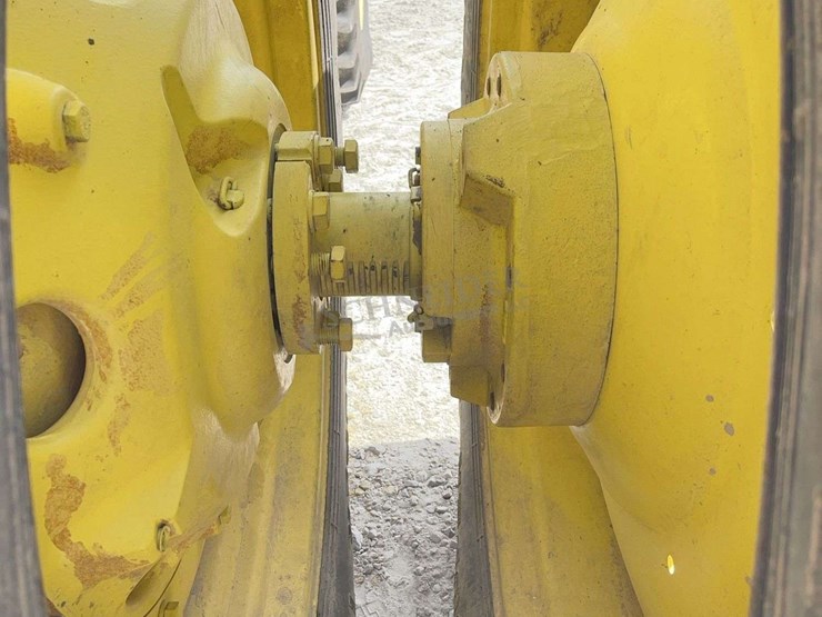 1994-john-deere-8400-image-36
