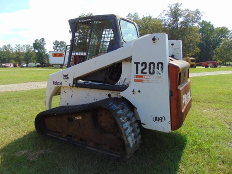 bobcat-t200-image-8