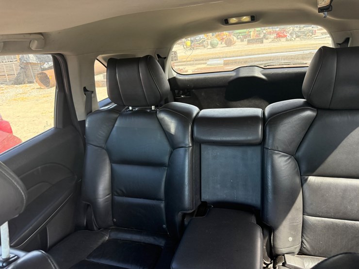 2011-acura-mdx-image-18