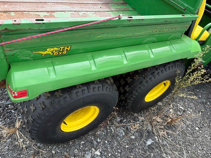 john-deere-gator-image-7