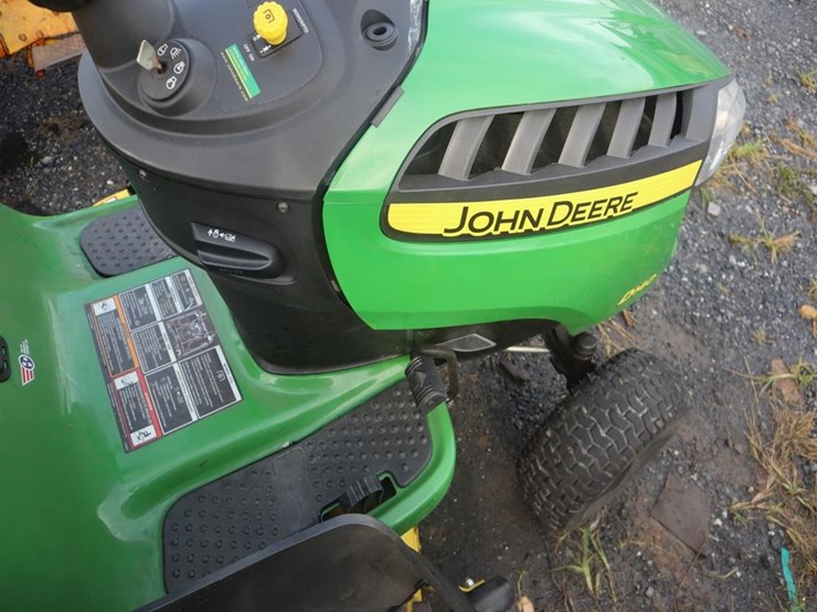 john-deere-d140-image-15