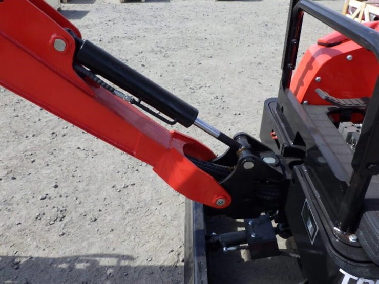 2026-tpm-tpm-18hh-hydraulic-excavator-image-8