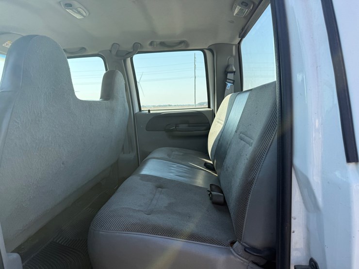 2003-ford-f250-image-39